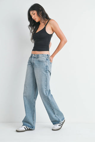 LOW RISE BAGGY JEAN