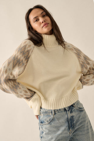 GEO PRINT KNIT SWEATER