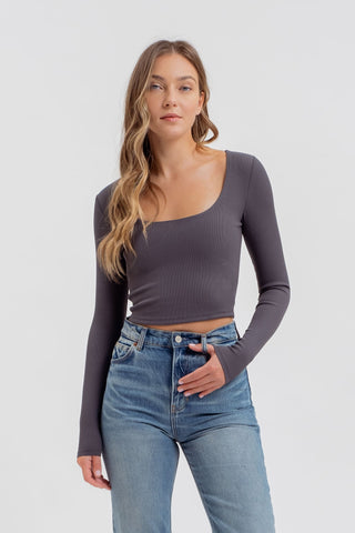 SCOOP NECK LONG SLEEVE