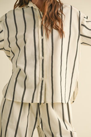 LINEN STRIPE BUTTON DOWN