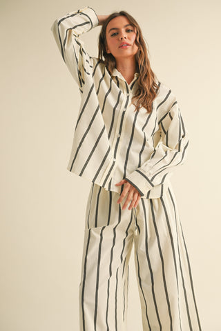 LINEN STRIPE BUTTON DOWN