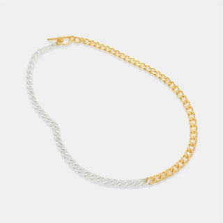 WHITE VIDA NECKLACE